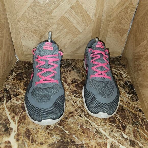 Nike women's Flex TR 6 training gray shoe size 10.      001 - Picture 7 of 11